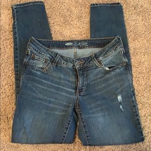 Old navy rockstar stretch skinny jeans distressed